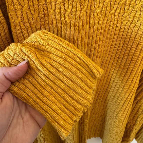 Mustard Yellow Gold V-Neck Oversized Sweater - Picture 5 of 6